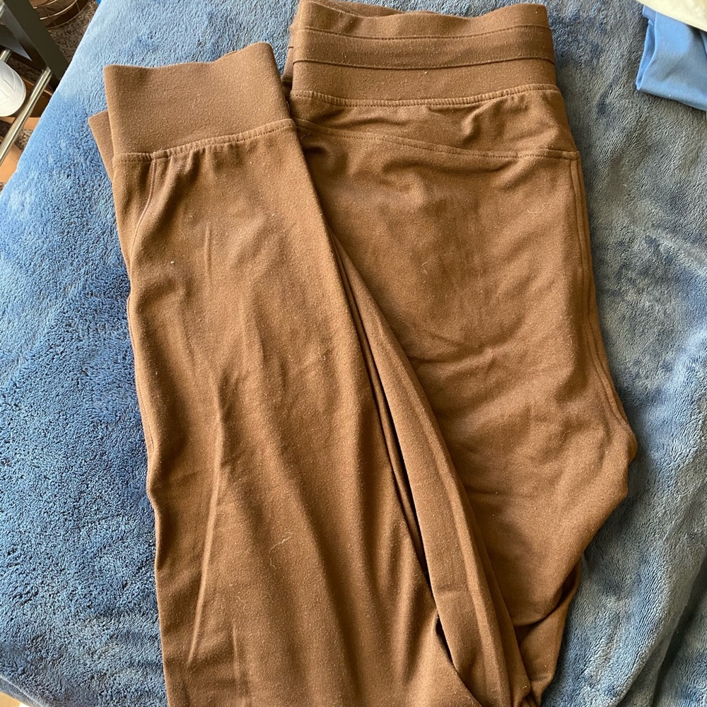 Brown XL balance Athletica joggers